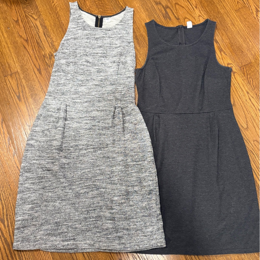 Old Navy Light and Dark Gray Casual Sheath Dress
